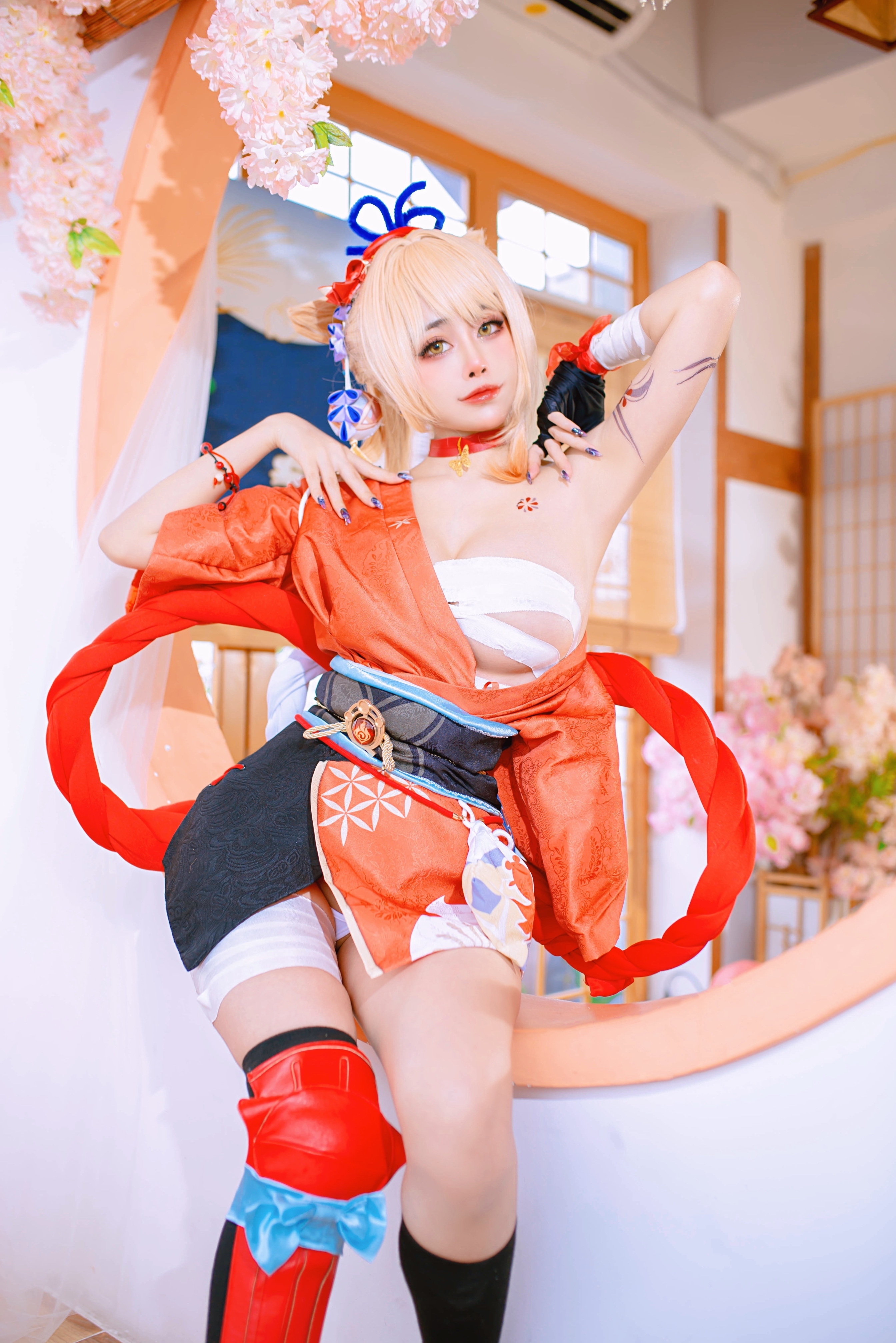 Пленительный и умопомрачительный cosplay Yoimiya (Genshin Impact) by Byoru порно