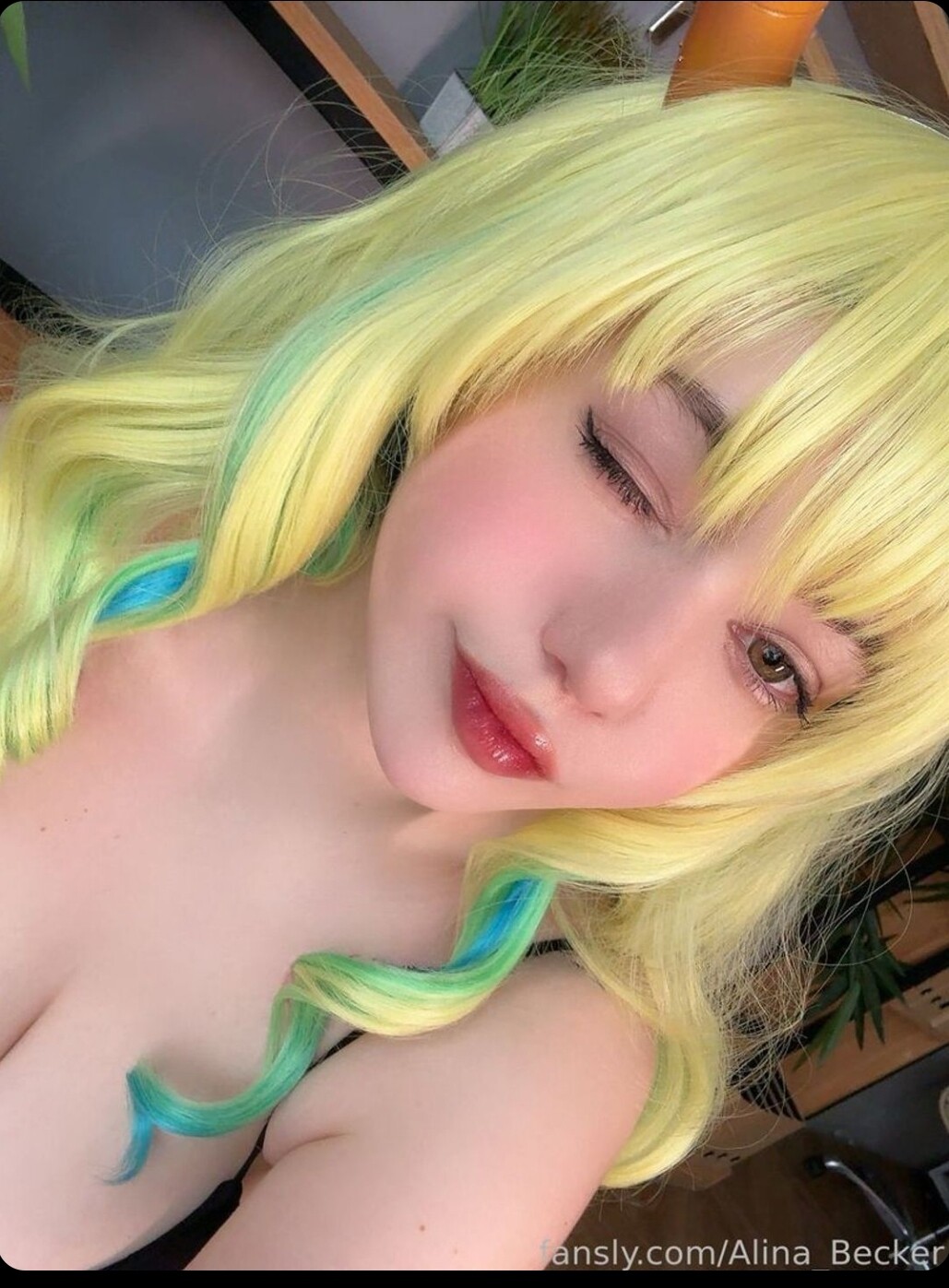 Красивый косплей Lucoa от Alina Becker girl